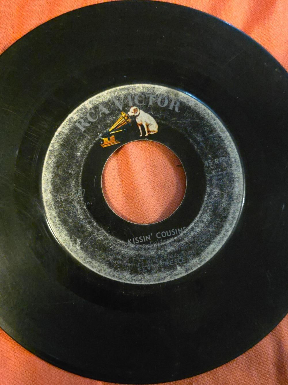 4/$25 Deal! Vintage Elvis Kissin Cousins RCA Victor Vinyl 45